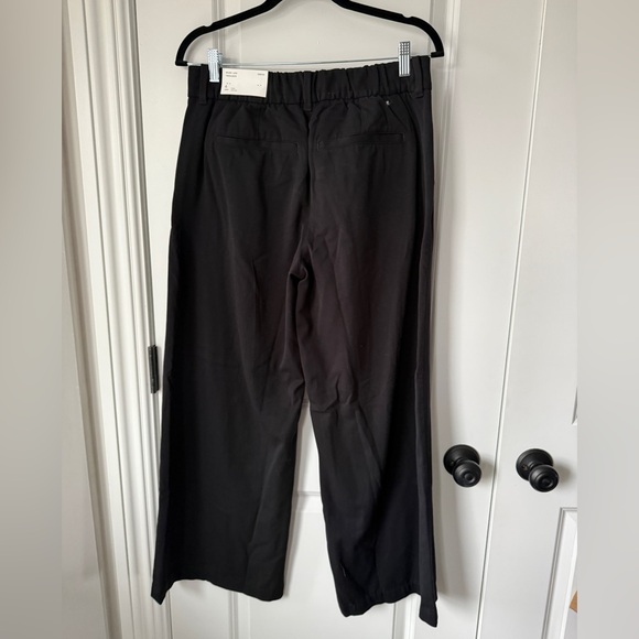 American Eagle Outfitters Women's Black Wide-Leg Trousers 6 SHORT - Picture 4 of 6